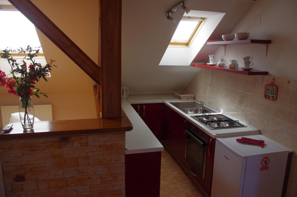 Apartment Tomy Слунь Екстер'єр фото
